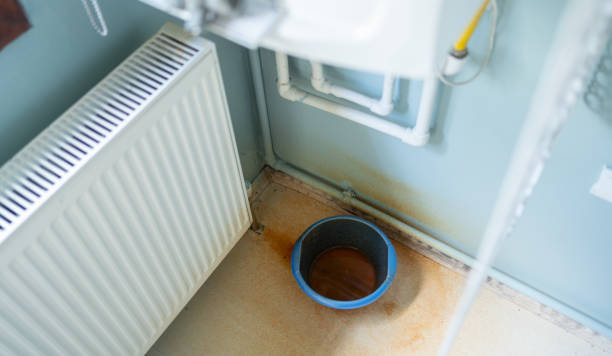 Best Commercial water damage restoration  in Wyandanch, NY